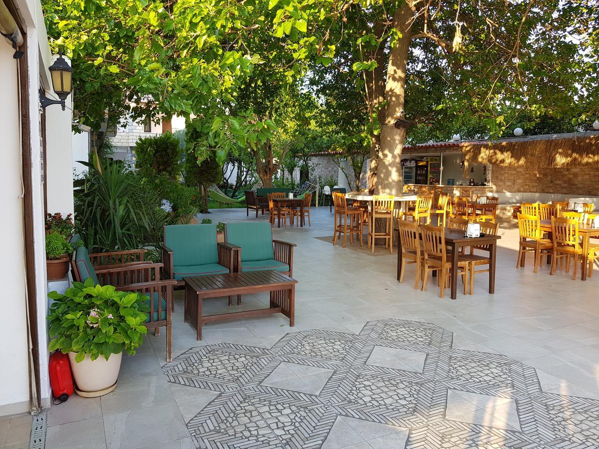 Kaptan Hotel Гёльтюрбюку Экстерьер фото